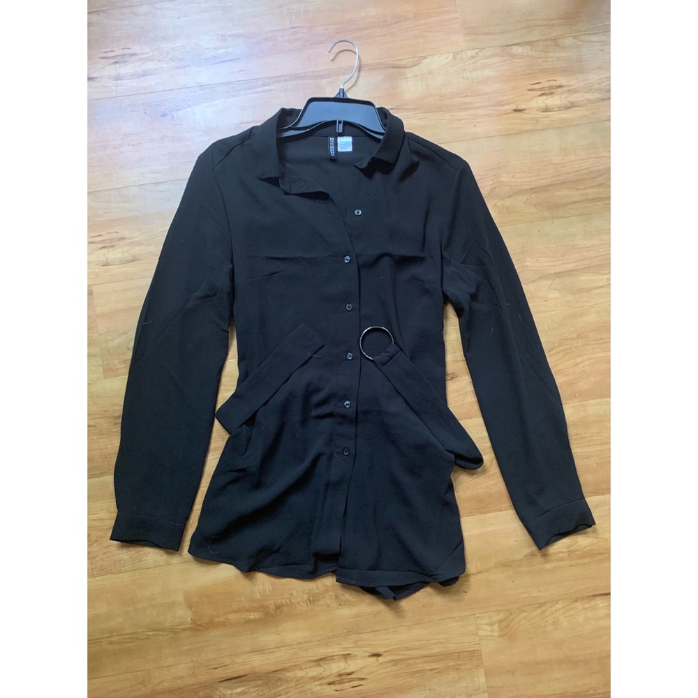 H&M belted button up blouse